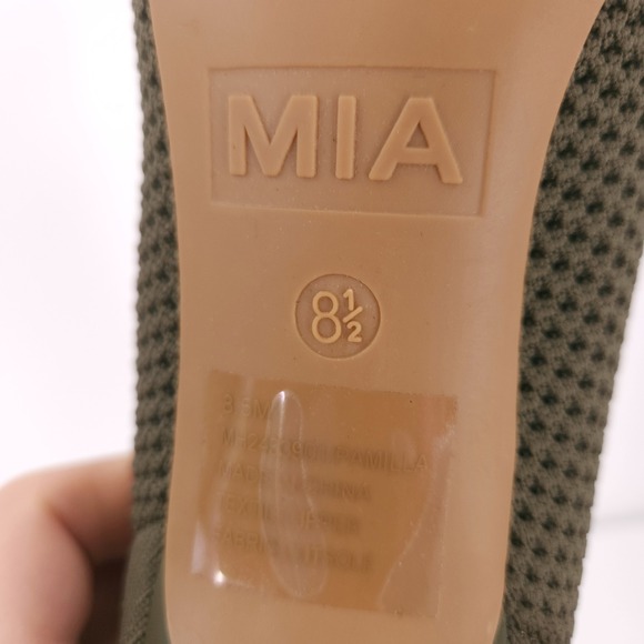 Mia Pamilla Khaki Knit Kitten Heel Almond Toe Slip On Booties Womens Size 8.5 M - Picture 9 of 16